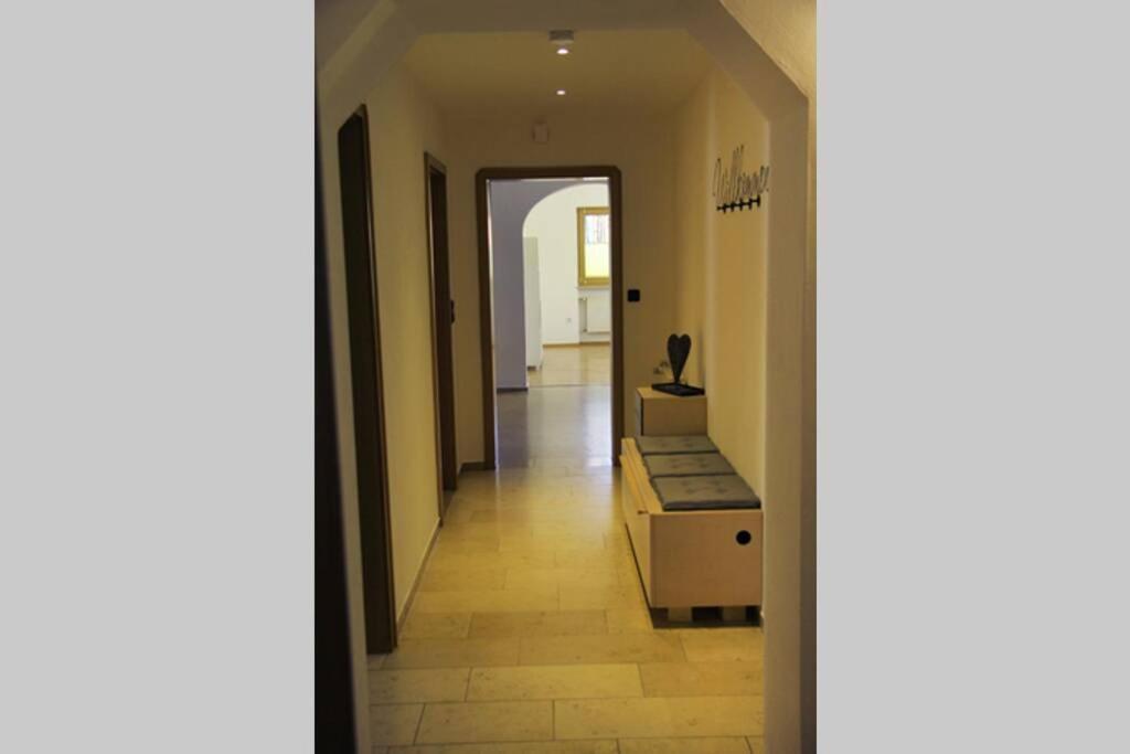 Schoene Helle Ferienwohnung In Waldnaehe Berching Exterior foto
